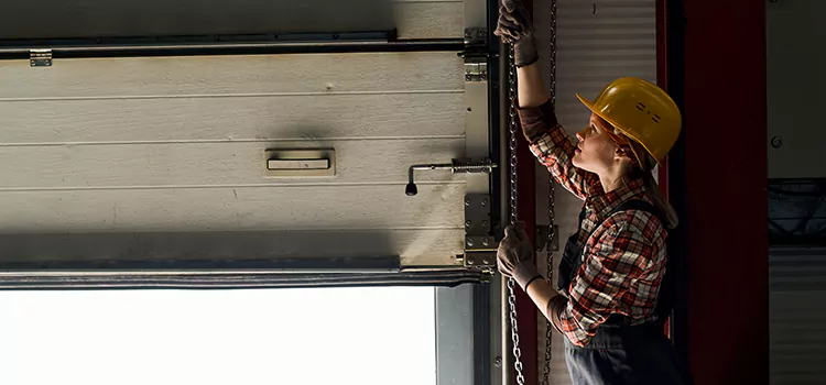 Addressing Common Garage Door Stoppage Issues in Louisville, KY