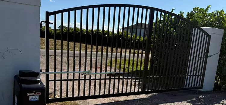 Driveway Fence Repair Louisville